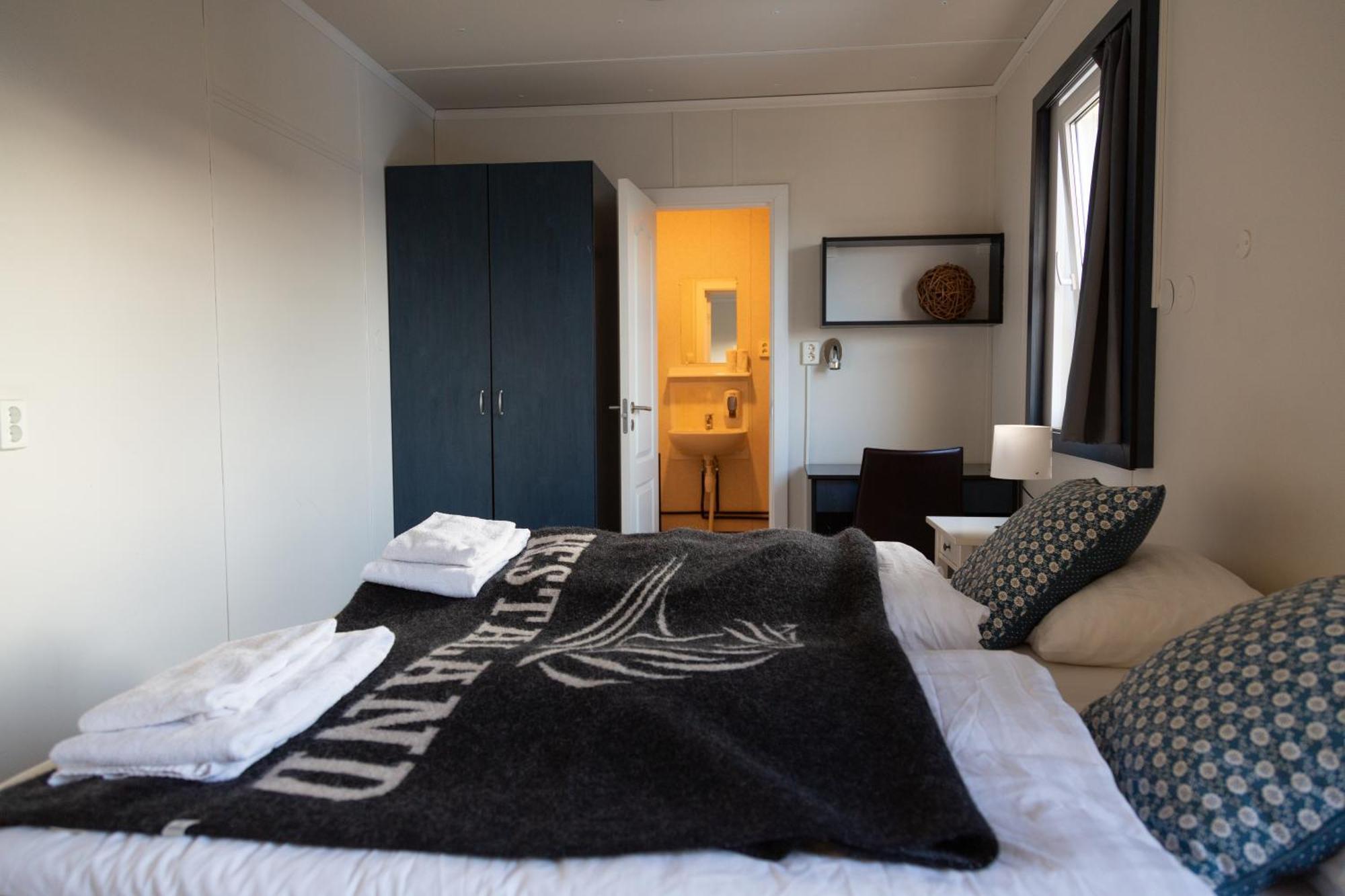 Hestaland Guesthouse Horse Farm Stay Statharhus Exterior foto