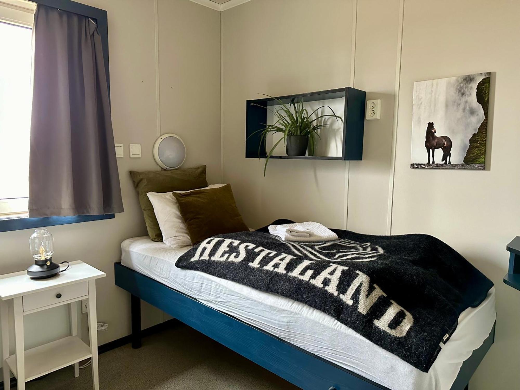 Hestaland Guesthouse Horse Farm Stay Statharhus Exterior foto